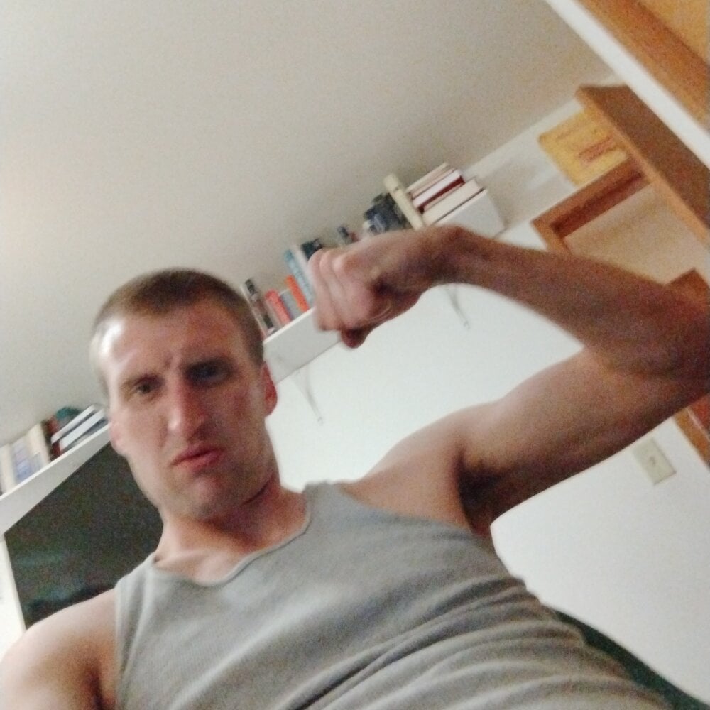 Adam51532