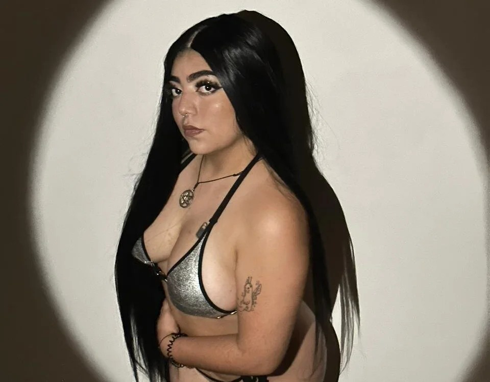 Alessia_Walkerr
