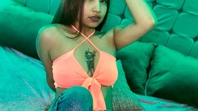 brunette-kinky