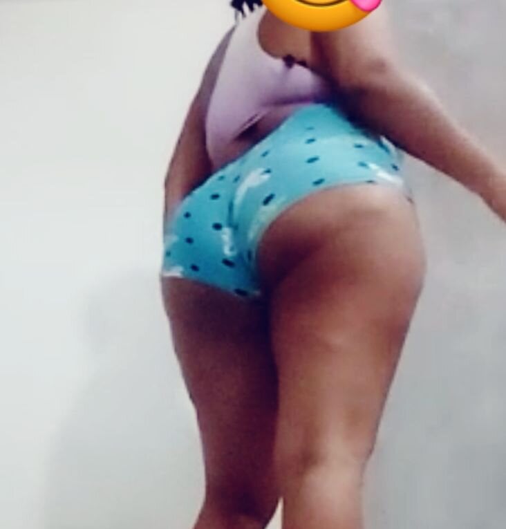 Ebonyass30