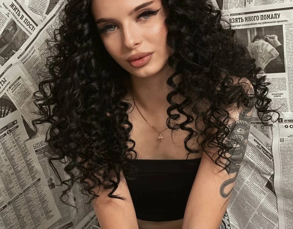 Eva_Devis
