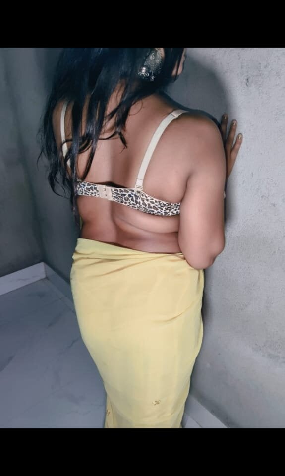 Hot_kavya777