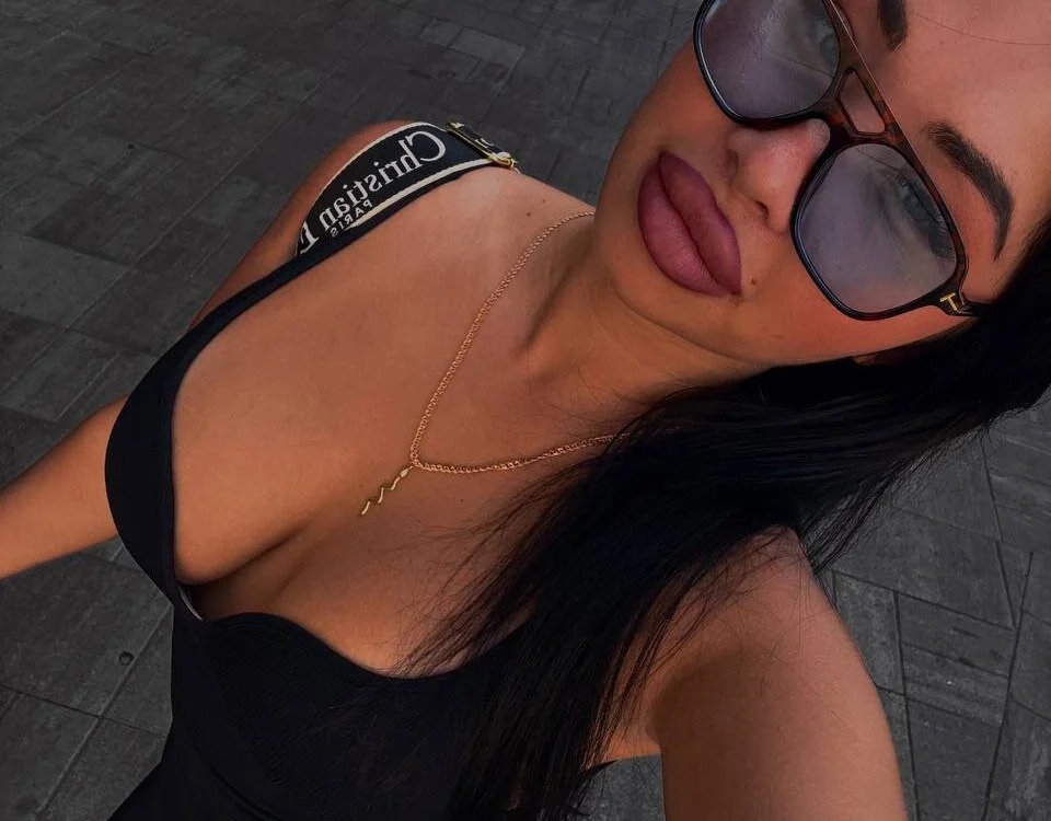 LaaadyDaaamn