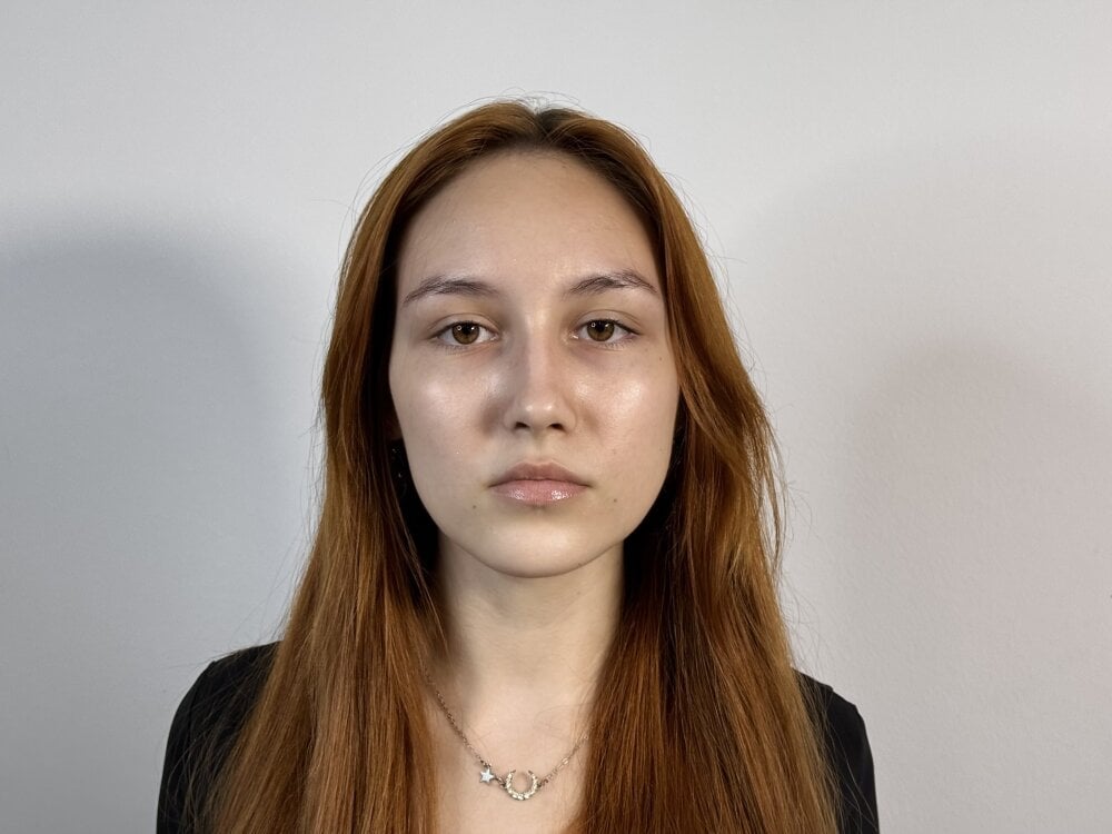 LorettaFace