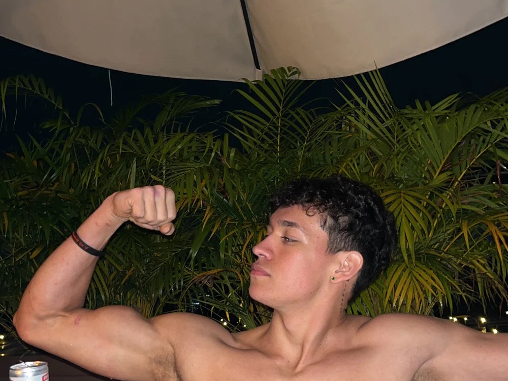 Luke_Muscle