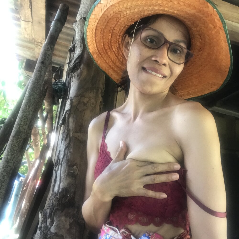 Mama_Eva