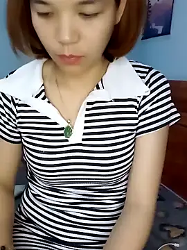 Moon_squirt66