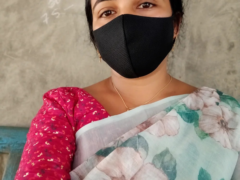 Pyari_sony91