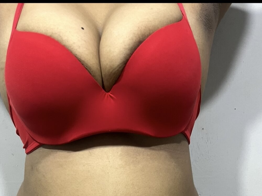 QUEENOF_LUST