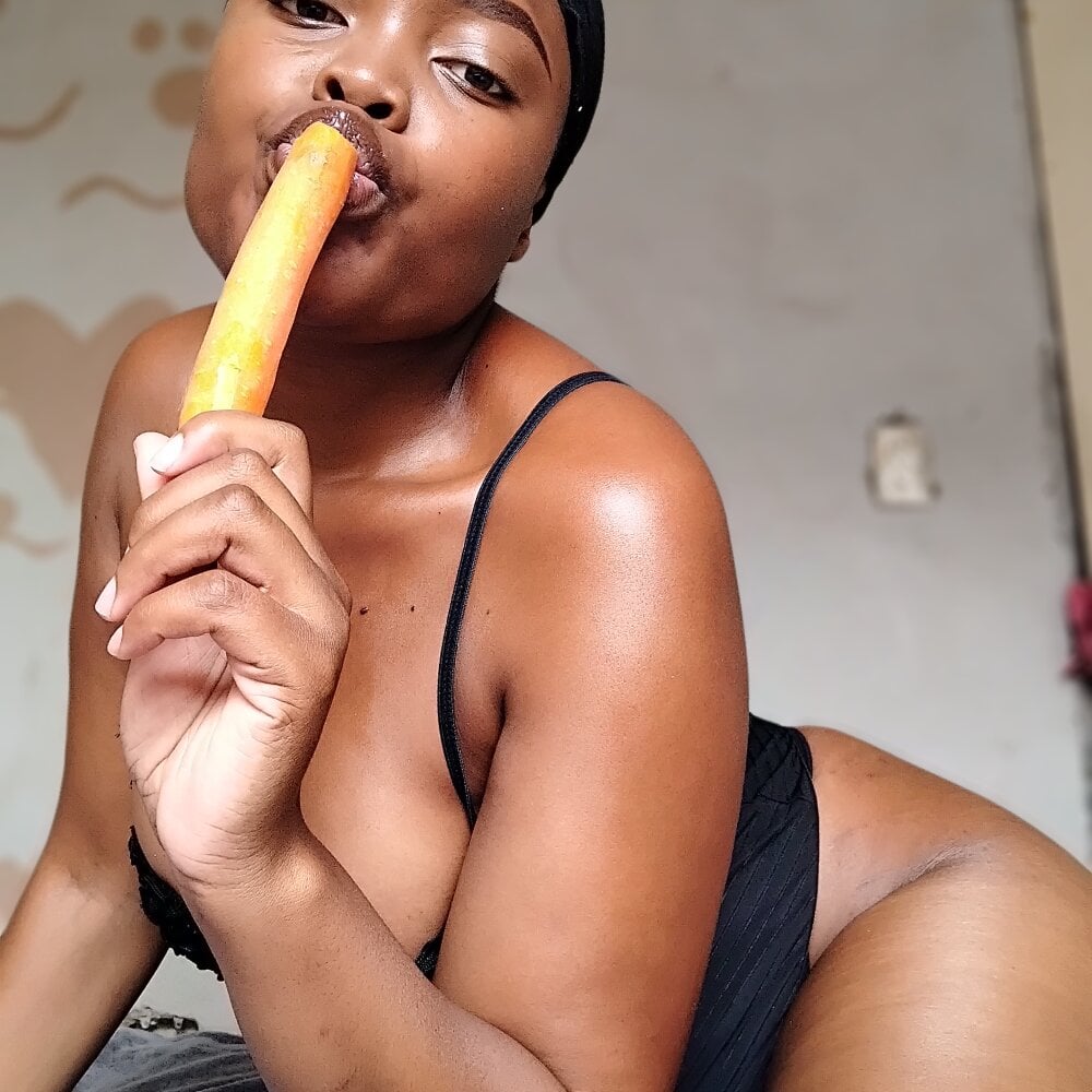 SexyValentinaXX