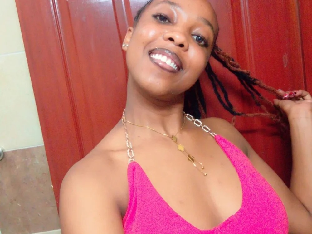 Sweet_Linah1