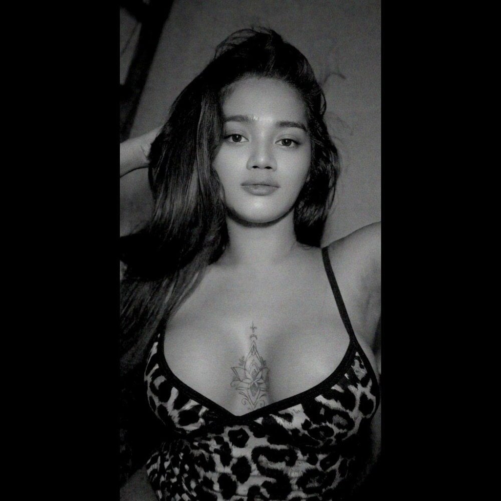 XxSevenInchesCockTSxX