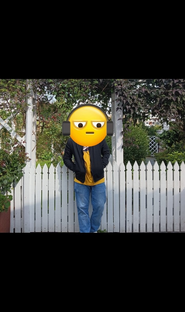 boynextdor1
