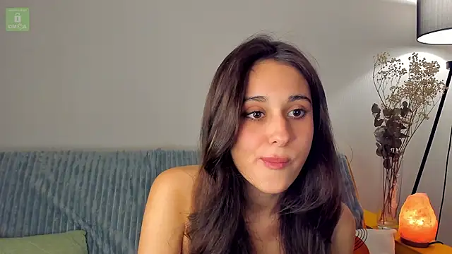 erika_hoiree