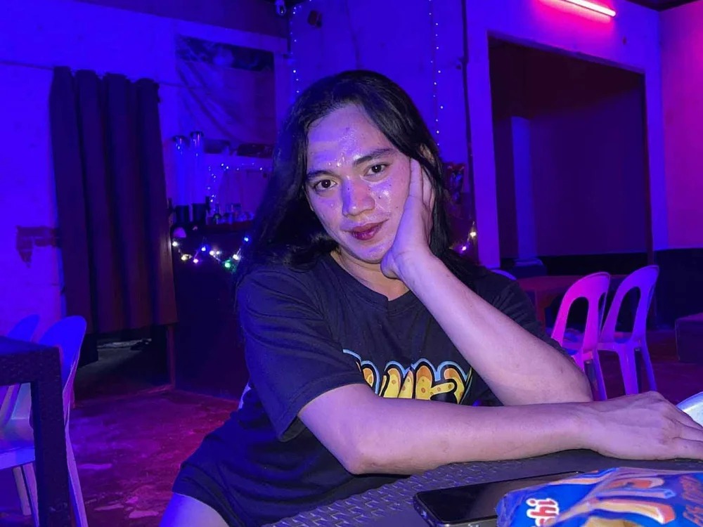 hellacummer_yna