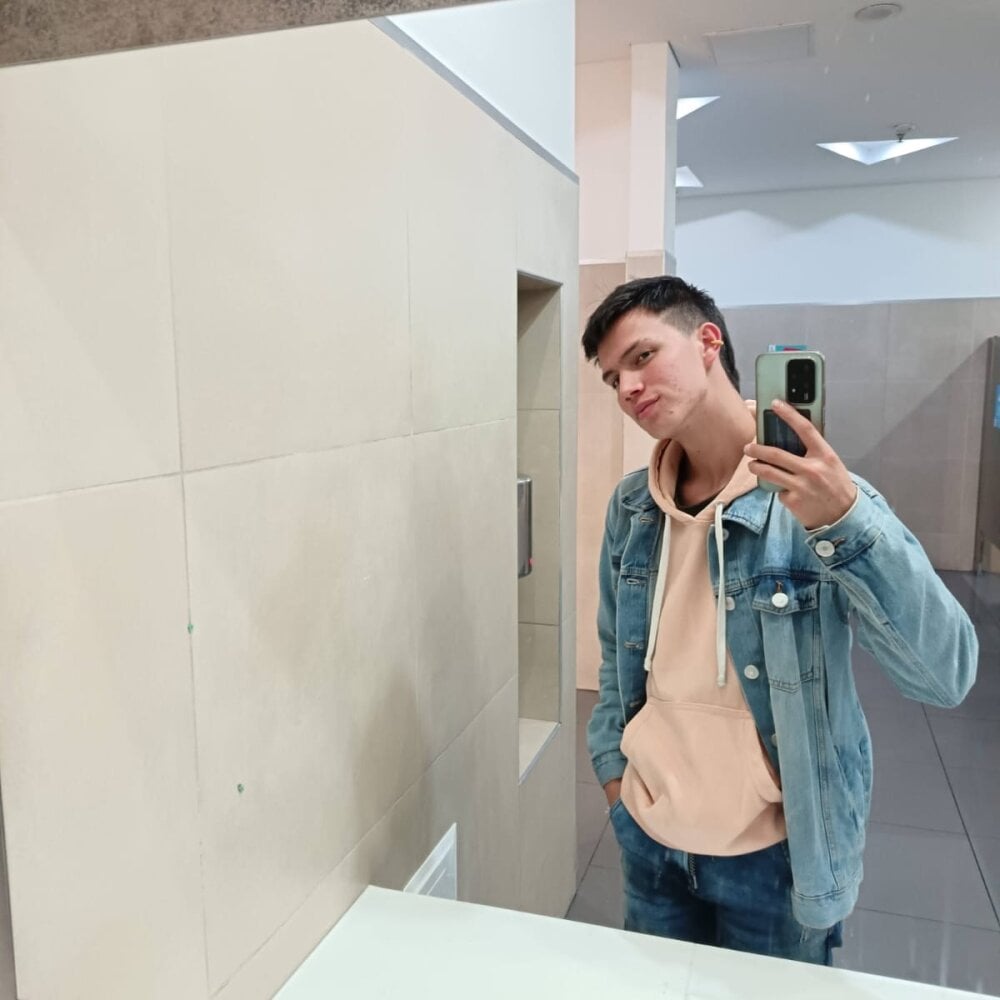 nicktorn