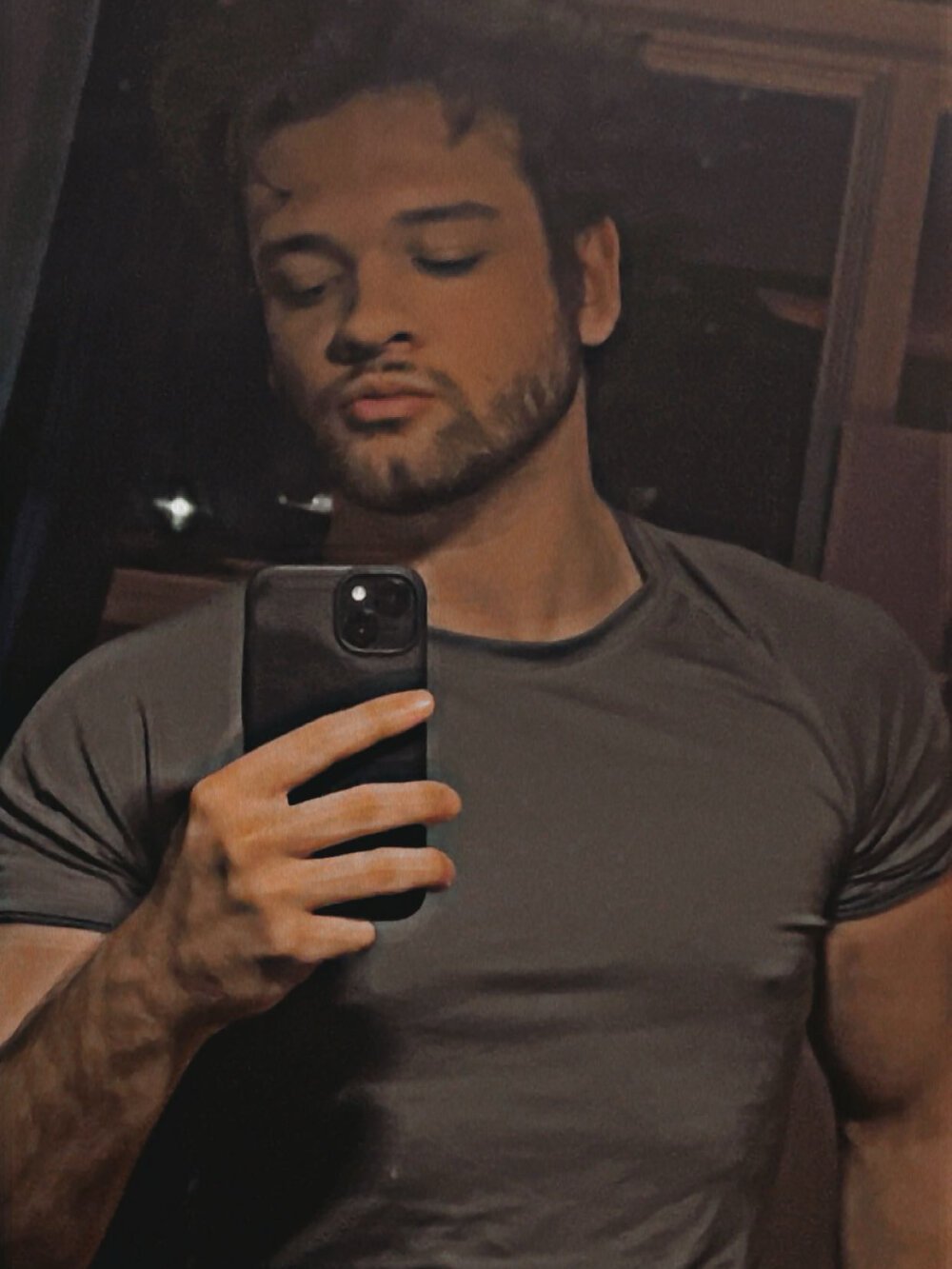 pretty_boytoy