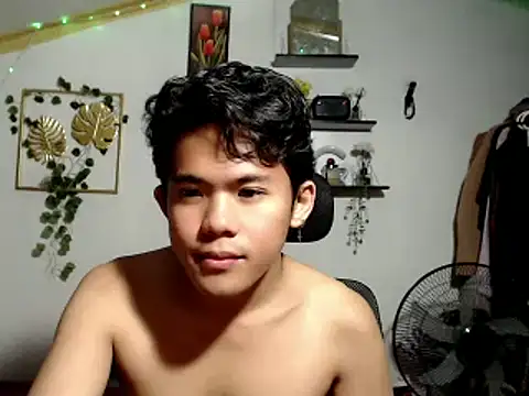 twink_asianbunny